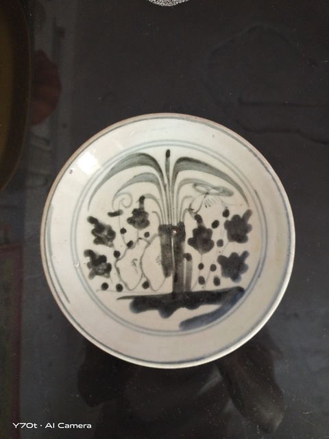 古玩陶瓷清早期花卉紋盤真品鑒賞圖