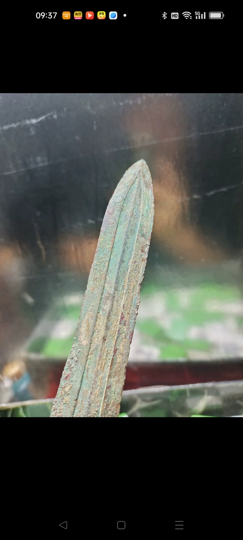 古玩銅器銅劍真品鑒賞圖