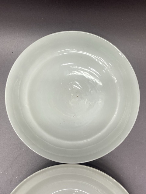 古玩陶瓷花卉紋青花蓋盤真品鑒賞圖