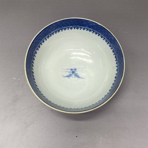 古玩陶瓷清乾隆·細路樓臺亭閣山水紋青花碗拍賣，當前價格3800元