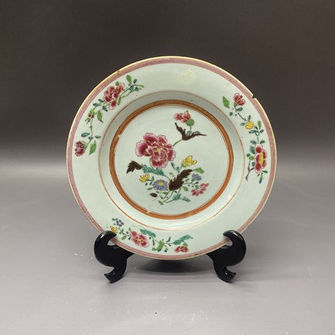 古玩陶瓷花卉紋粉彩盤真品鑒賞圖