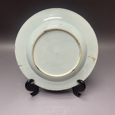 古玩陶瓷花卉紋粉彩盤真品鑒賞圖