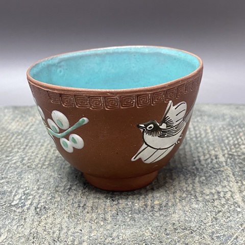 古玩陶瓷花鳥紋紫砂粉彩杯真品鑒賞圖
