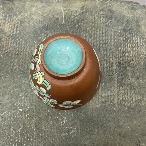 古玩陶瓷花鳥紋紫砂粉彩杯真品鑒賞圖