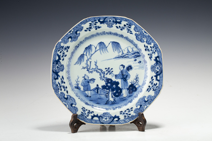 古玩陶瓷清中·青花仕女教子圖八方盤真品鑒賞圖