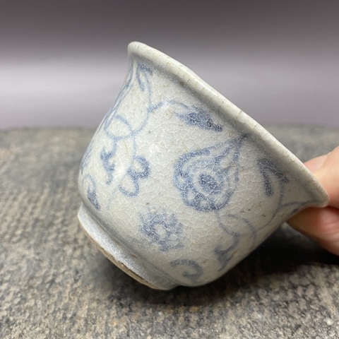 古玩陶瓷明代中早期青花杯真品鑒賞圖