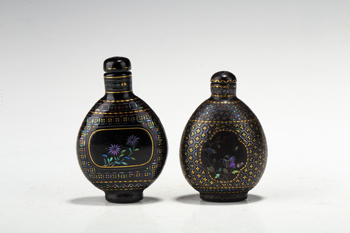 古玩雜項(xiàng)·木漆金鑲螺鈿花卉紋鼻煙壺一對(duì)
真品鑒賞圖