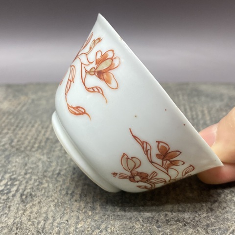 古玩陶瓷礬紅描金杯真品鑒賞圖