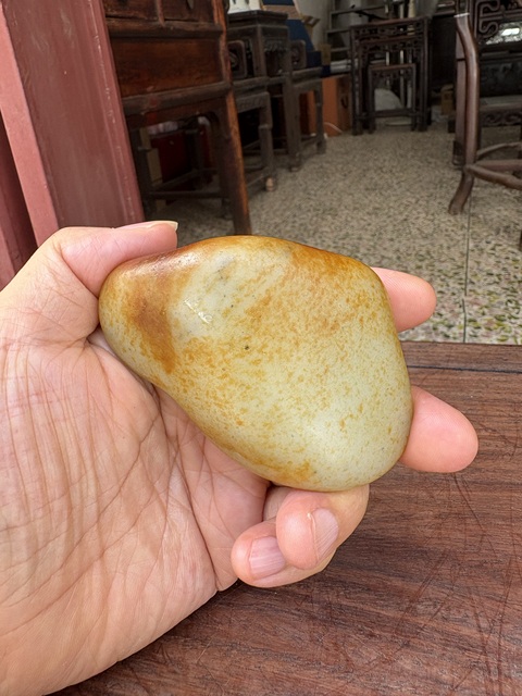 古玩玉器天然和田玉原石真品鑒賞圖