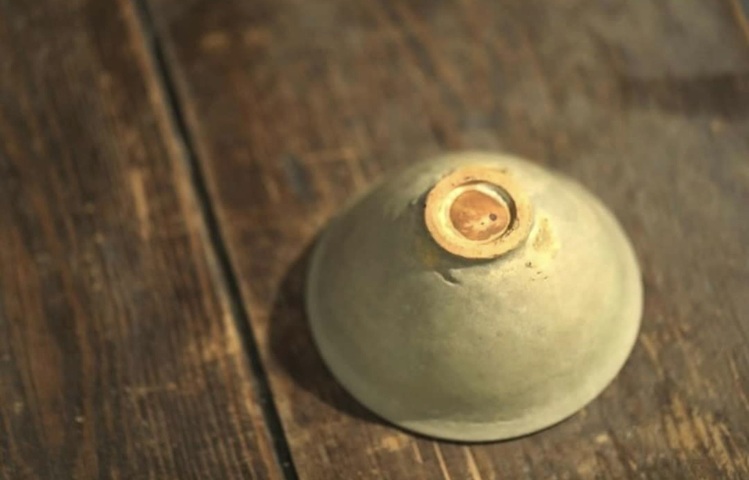 古玩陶瓷青瓷盞真品鑒賞圖