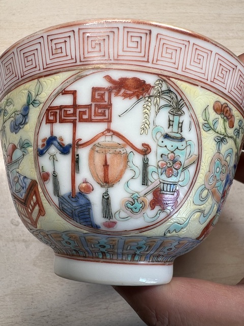 古玩陶瓷清晚期 粉彩蓋碗真品鑒賞圖
