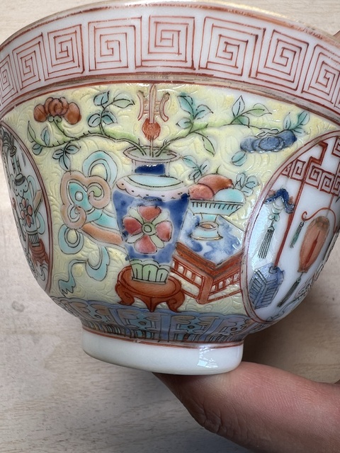 古玩陶瓷清晚期 粉彩蓋碗真品鑒賞圖