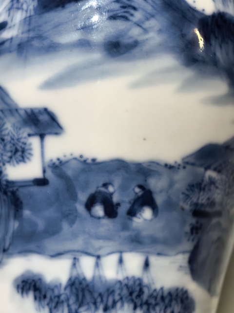 古玩陶瓷青花山水人物紋雞腿瓶真品鑒賞圖