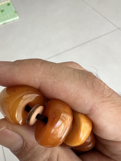 古玩玉器天然老蜜蠟手串真品鑒賞圖