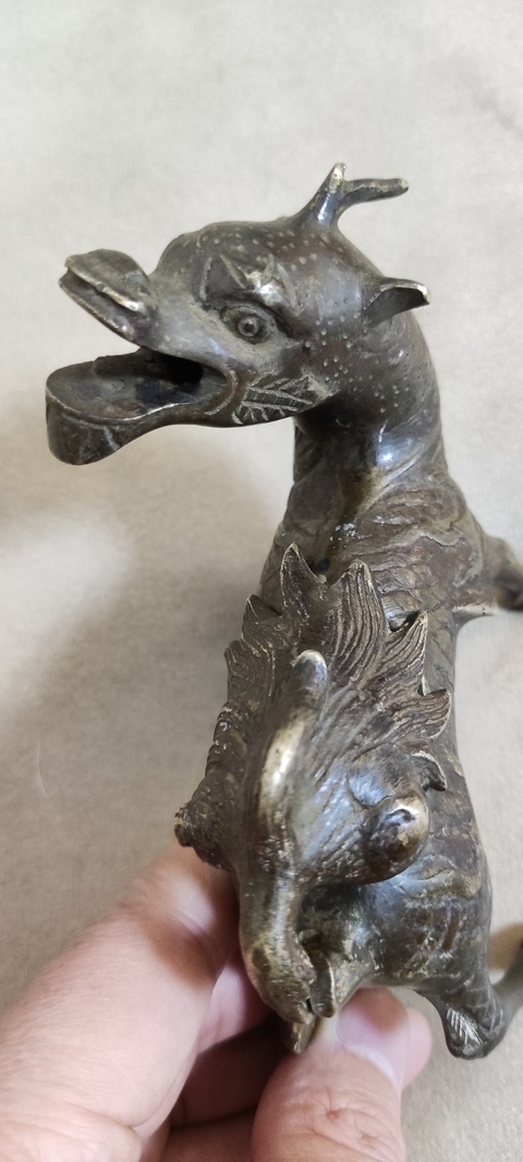 古玩銅器銅瑞獸真品鑒賞圖