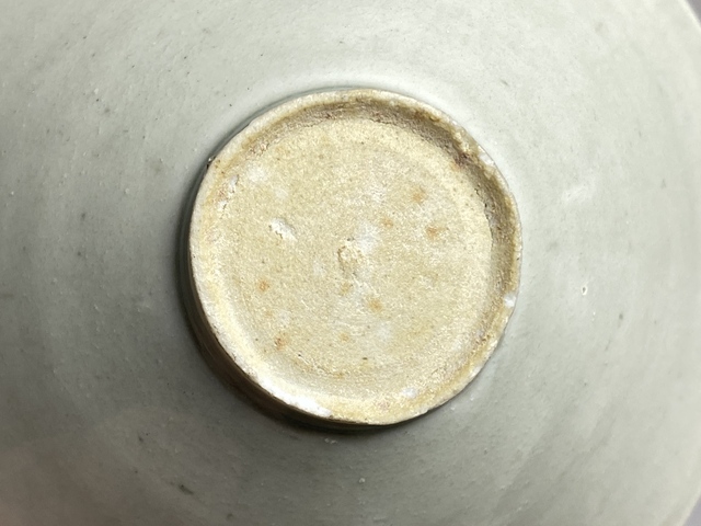 古玩陶瓷湖田窯刻花紋斗笠盞真品鑒賞圖