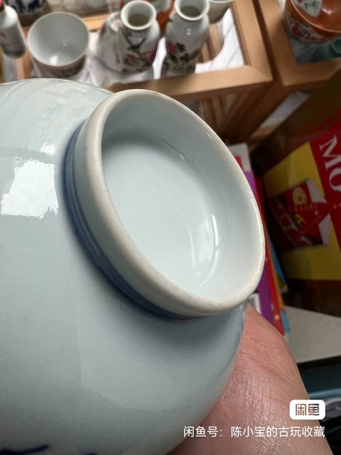 古玩陶瓷花鳥紋青花蓋碗真品鑒賞圖