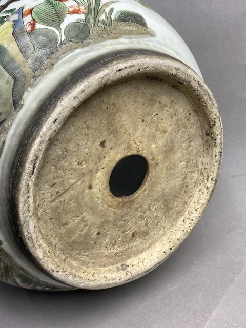 古玩陶瓷清晚五彩洞石花鳥紋超大花盆真品鑒賞圖