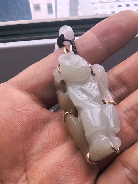古玩玉器和田玉雕“童子”拍賣，當前價格6800元
