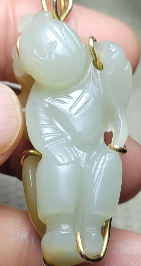 古玩玉器和田玉雕“童子”拍賣，當前價格6800元
