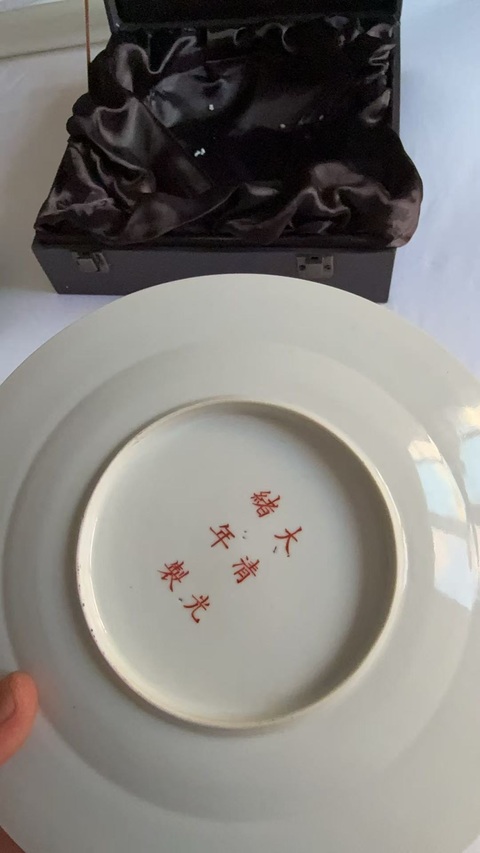 古玩陶瓷人物紋五彩盤真品鑒賞圖