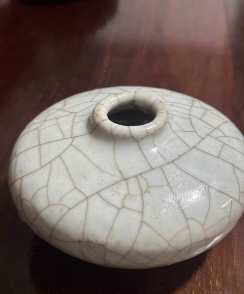 古玩陶瓷哥釉水注真品鑒賞圖