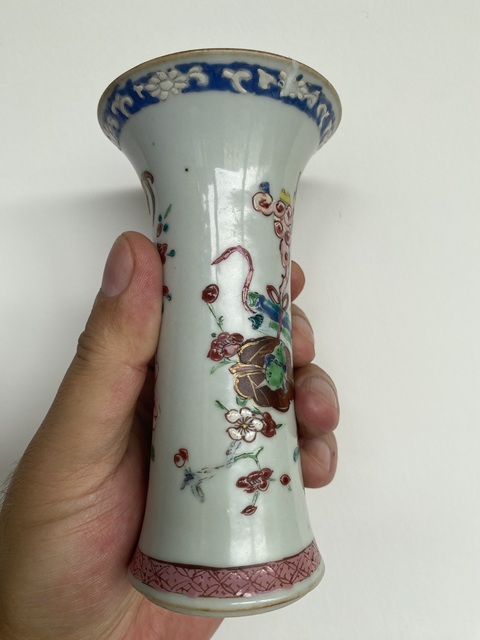 古玩陶瓷清雍正 粉彩花鳥紋花觚真品鑒賞圖