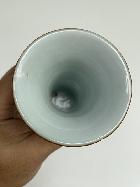 古玩陶瓷清雍正 粉彩花鳥紋花觚真品鑒賞圖