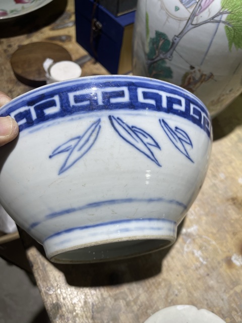 古玩陶瓷壽字紋青花碗真品鑒賞圖