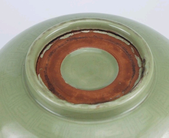 古玩陶瓷龍泉碗真品鑒賞圖