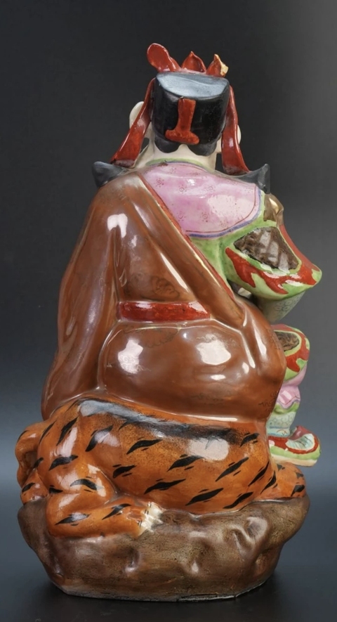 古玩陶瓷人物塑像真品鑒賞圖