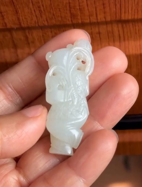 古玩玉器和田玉雕“童子”真品鑒賞圖