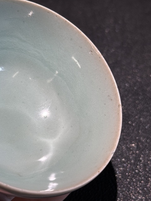 古玩陶瓷南宋龍泉青釉碗真品鑒賞圖