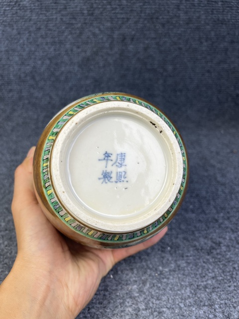 古玩陶瓷紫金釉開窗五彩洞石花鳥紋將軍罐拍賣,當前價格3988元