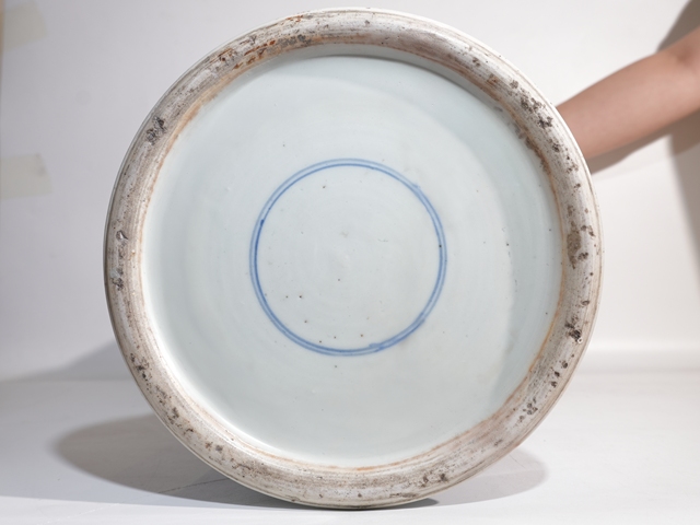 古玩陶瓷清康熙·青花錦地開窗博古花卉紋大花觚真品鑒賞圖