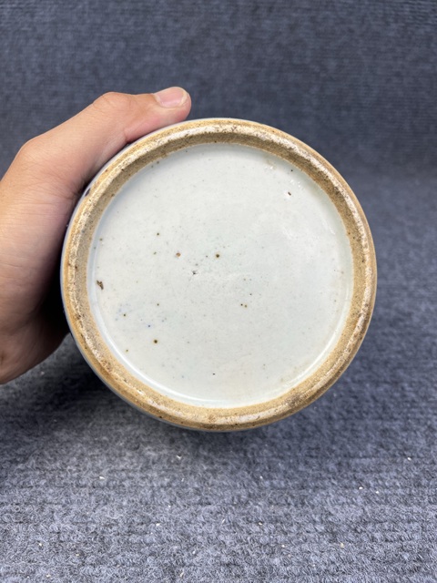 古玩陶瓷青花纏枝花卉紋喜字罐拍賣，當(dāng)前價格699元