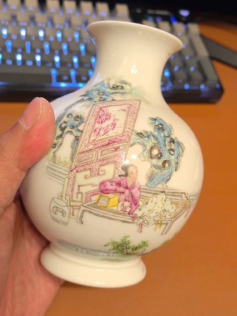 古玩陶瓷瓶真品鑒賞圖