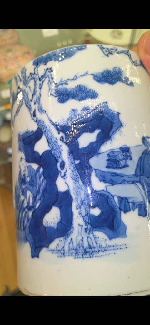 古玩陶瓷人物紋青花筆筒真品鑒賞圖