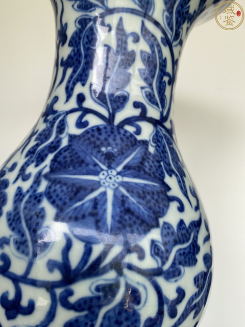 古玩陶瓷青花纏枝蓮紋葫蘆瓶真品鑒賞圖