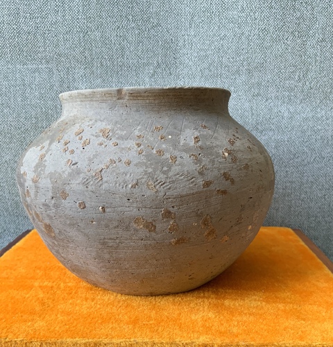 古玩陶瓷灰陶罐真品鑒賞圖