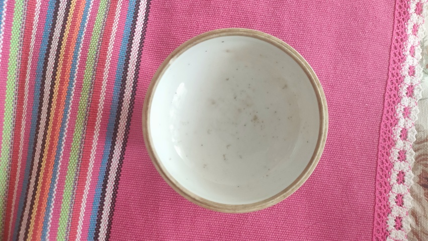 古玩陶瓷粉彩蓋盅真品鑒賞圖