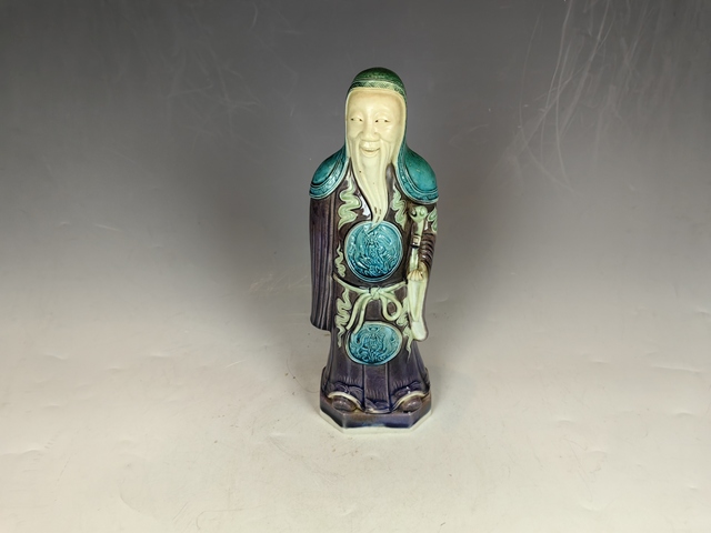 古玩陶瓷民國茄皮紫孔雀藍(lán)祿星雕塑真品鑒賞圖