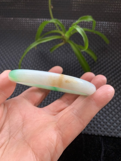 古玩玉器清代天然翡翠手鐲拍賣，當前價格66000元