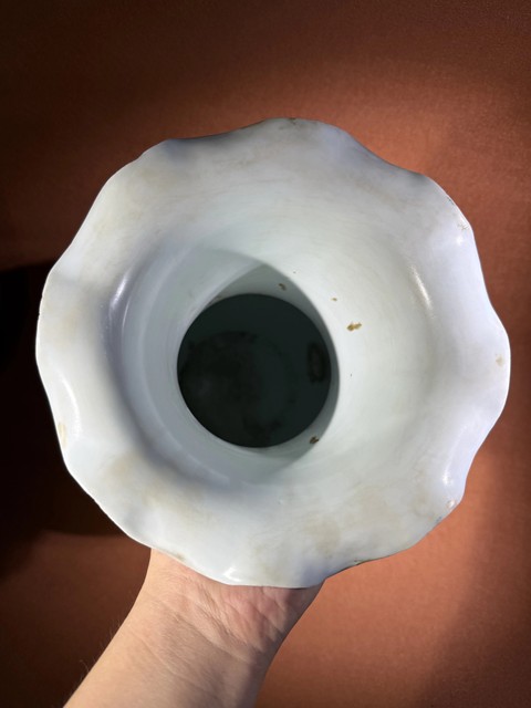 古玩陶瓷晚清青花釉里紅云龍紋花觚真品鑒賞圖