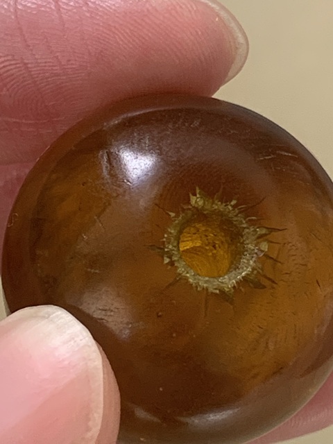 古玩雜項(xiàng)琥珀頂珠真品鑒賞圖