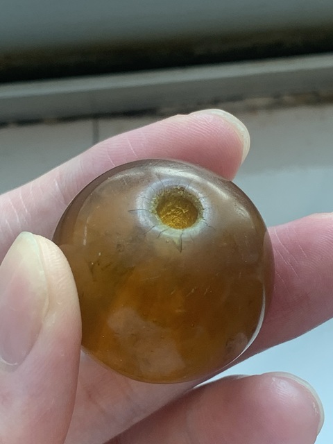古玩雜項(xiàng)琥珀頂珠真品鑒賞圖
