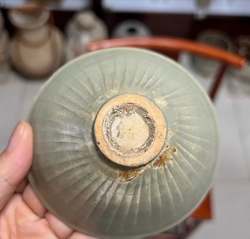 古玩陶瓷北宋耀州窯菊瓣紋盞真品鑒賞圖
