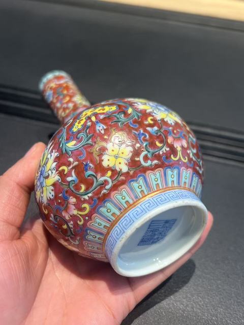 古玩陶瓷民國粉彩真品鑒賞圖