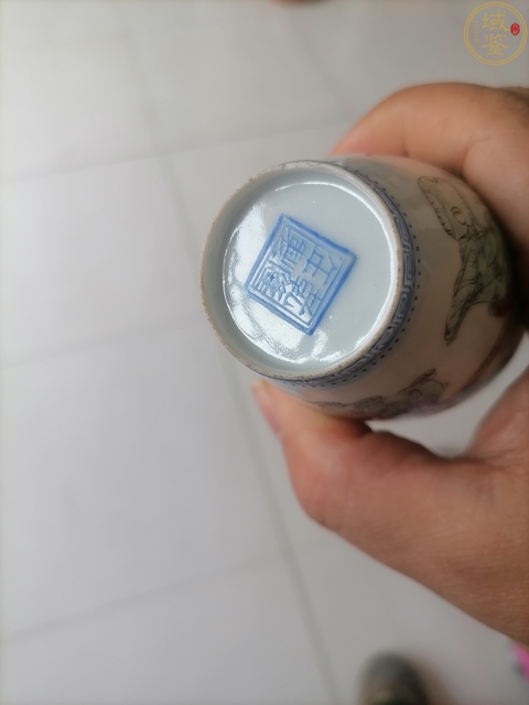 古玩陶瓷粉彩侍女詩文瓶拍賣，當前價格22000元