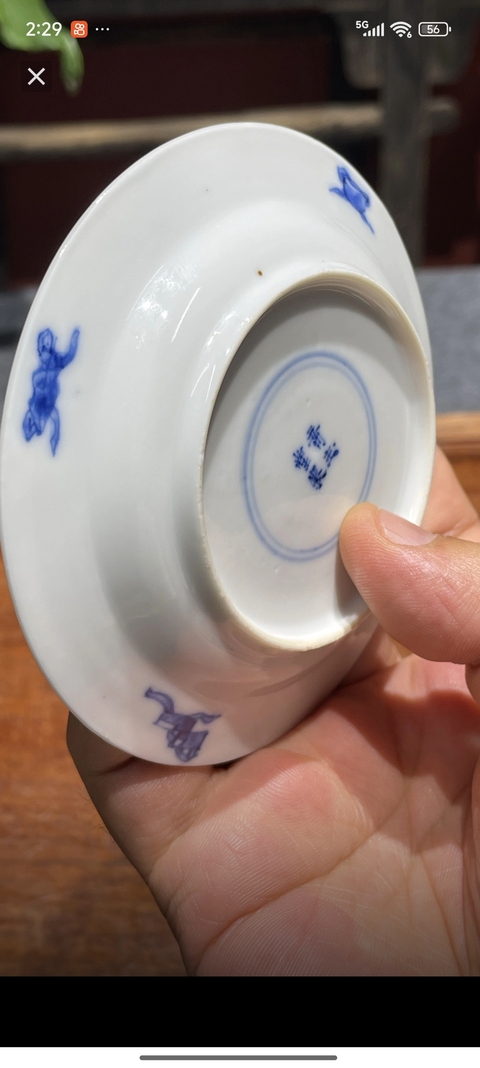 古玩陶瓷三娘教子圖青花盤真品鑒賞圖